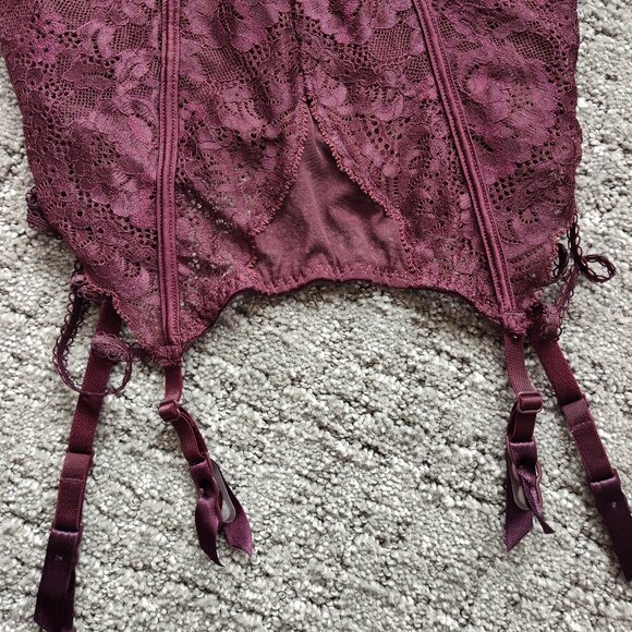 Lingerie set - Picture 2 of 6